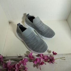 & Other Stories Kids Gray Slip-On Knit Walker Sneakers